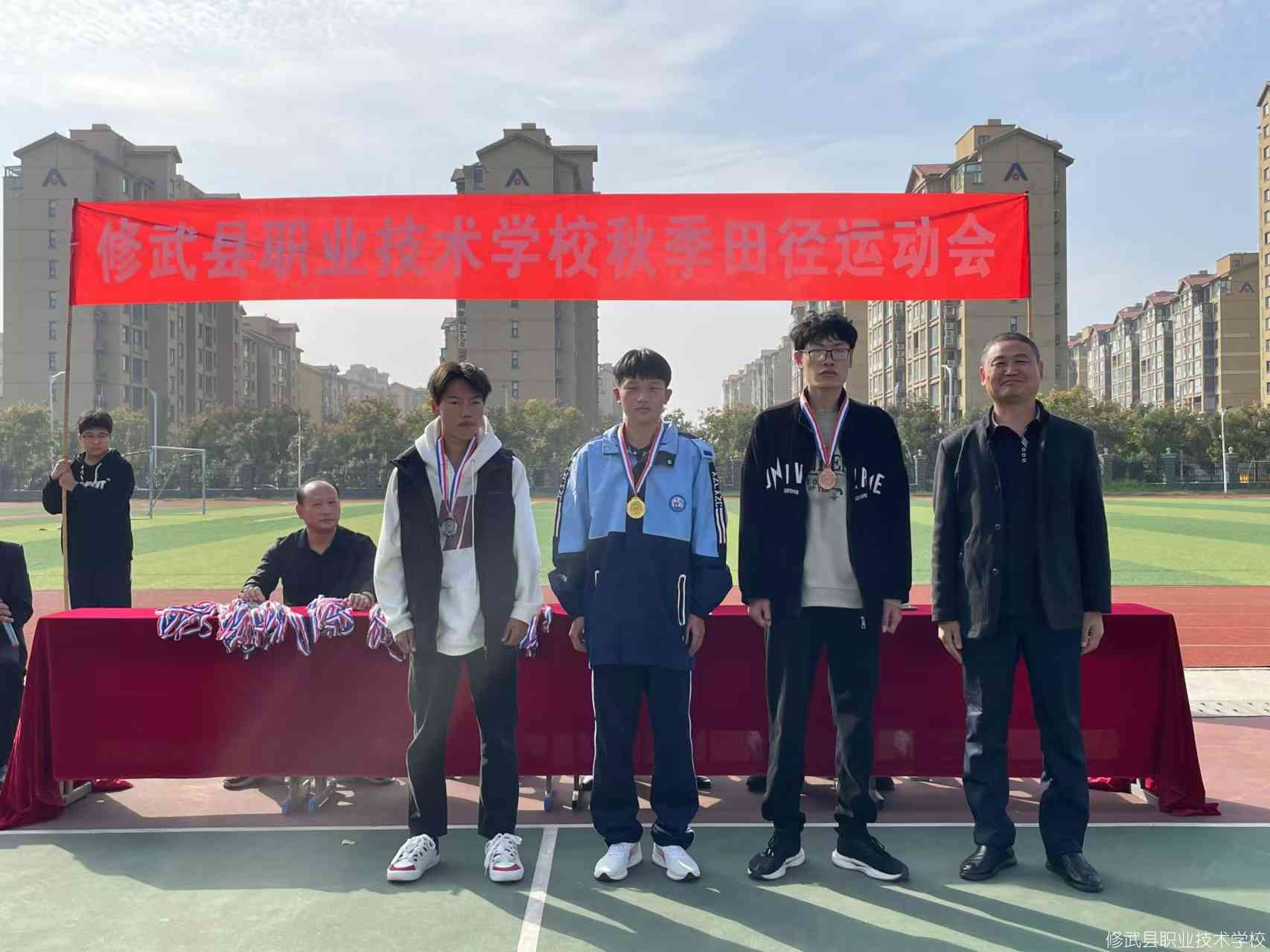 微信图片_20241109150015.jpg