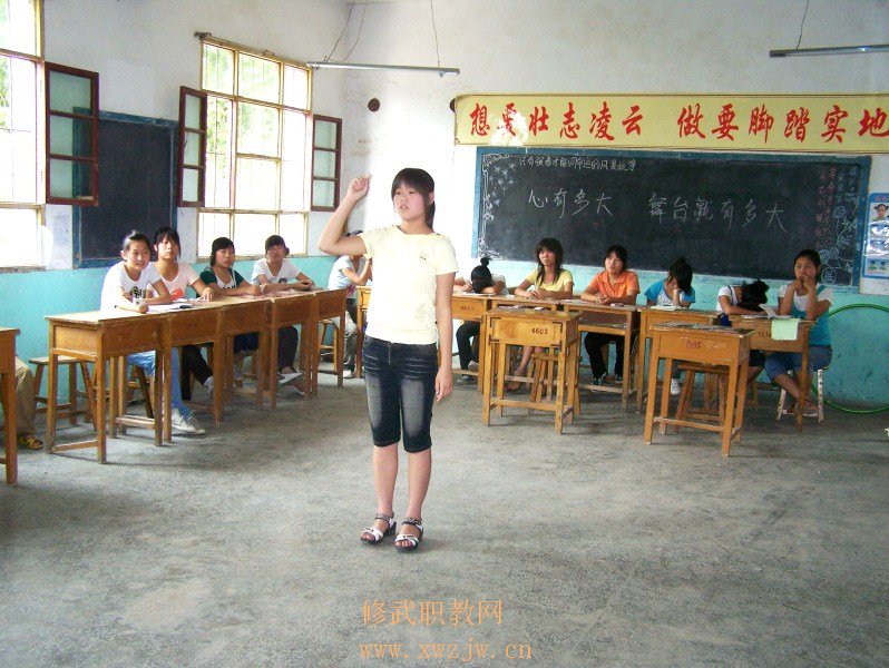 100_1999.JPG